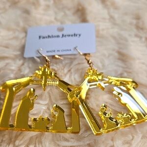 Gold Nativity Scene Earrings